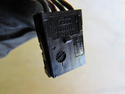 Audi TT Mk1 8N Megamos Alarm Detector Motion Sensor Connector Plug 4D09726234
